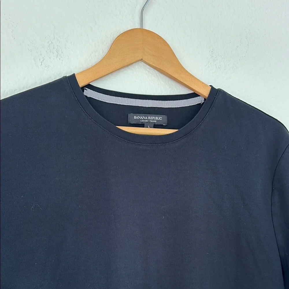 Banana Republic Men's Black Shirt